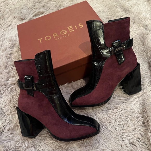 Torgeis Fontaine Burgundy Croc Embossed Boots - Picture 1 of 16